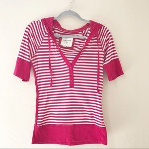 American Eagle Pink/White sweatshirt with hoodies